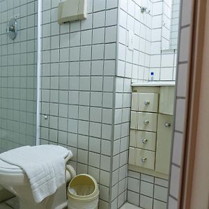 Quarto triplo standard